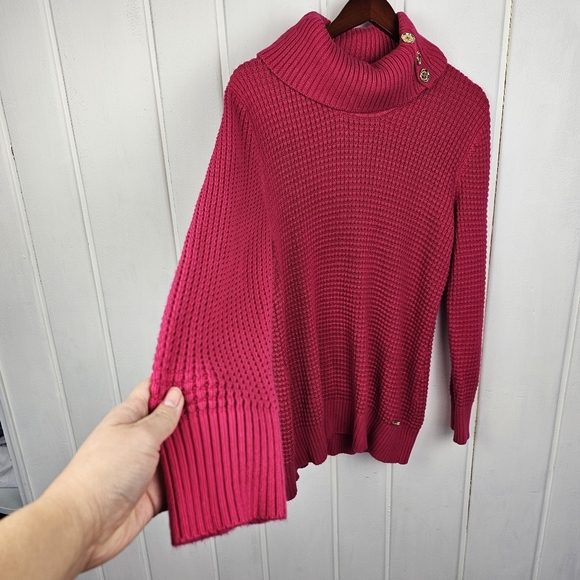 Calvin Klein Hot Pink Turtle Neck Chunky Knit Oversized Sweater sz Large - Picture 4 of 11